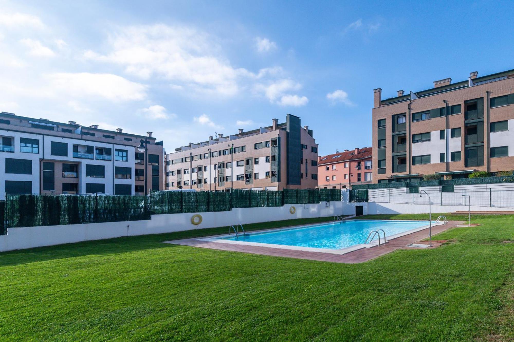 Alloru, Apartamento Con Piscina La Playa A 3 Km Vut-2714-As Llanes Exterior photo